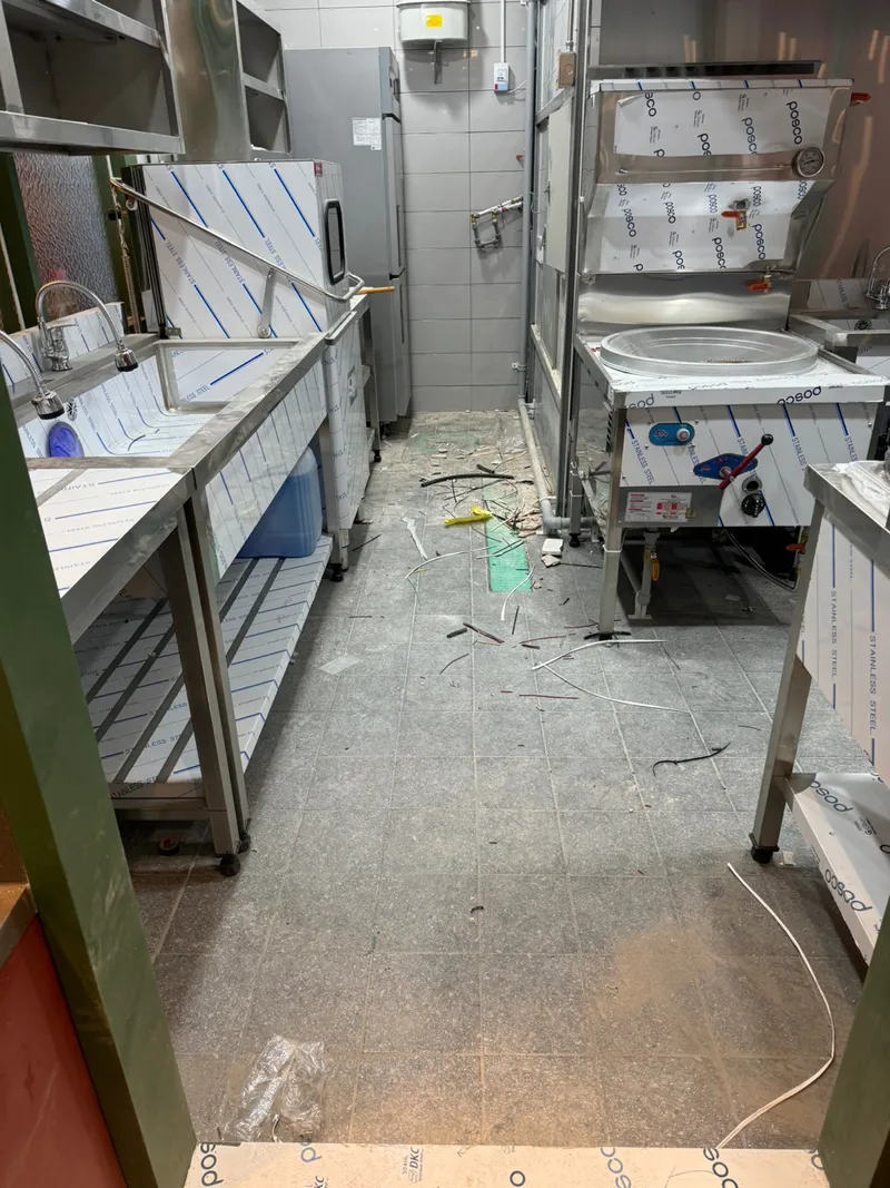 인천 식당 주방 청소 시공 전