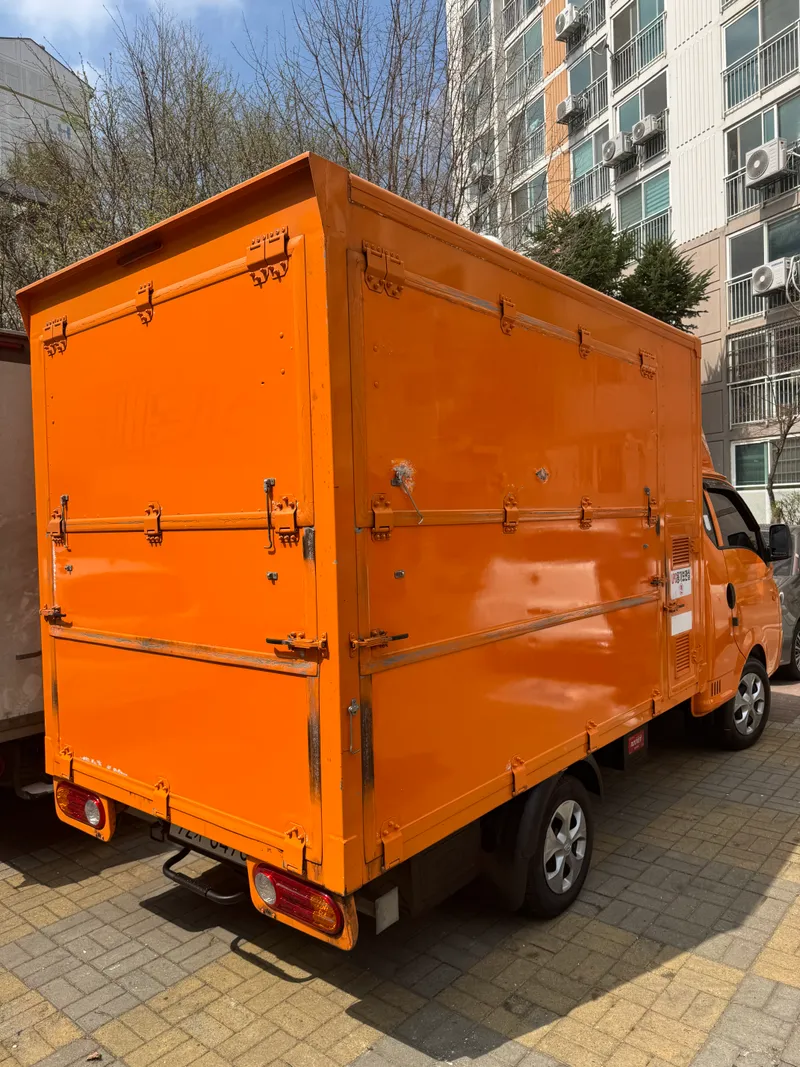 트럭 시트지제거2 청소 시공 후