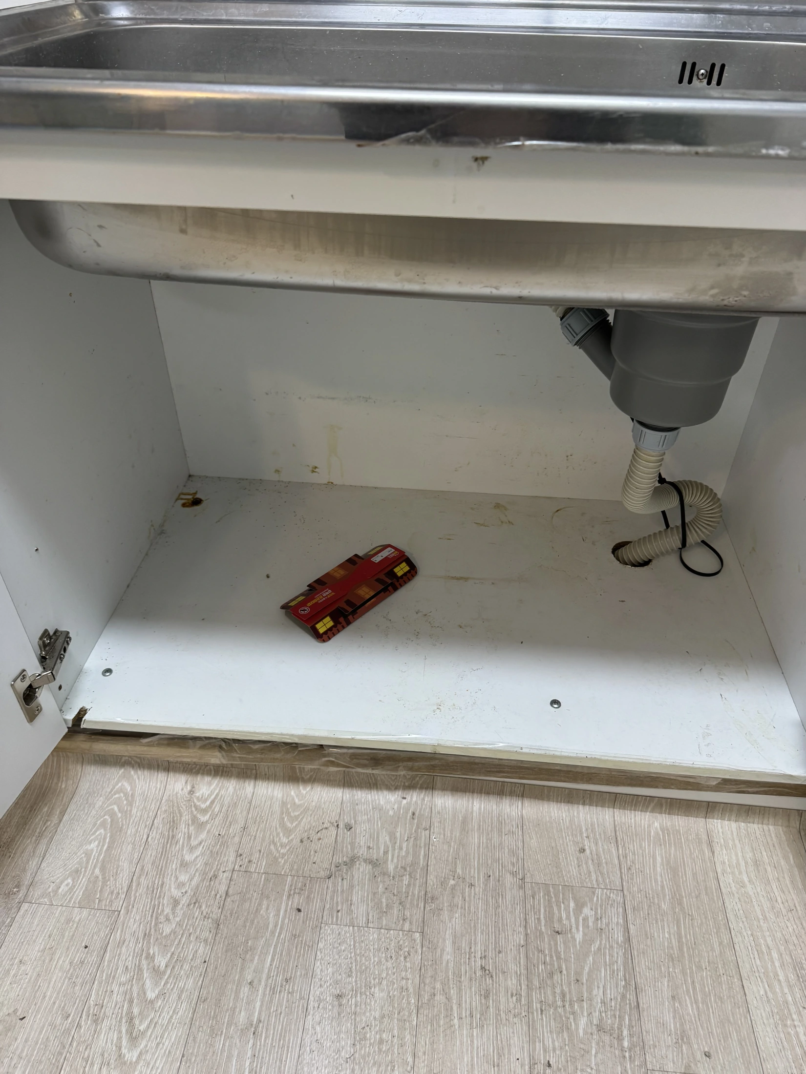주방과 수납장 실제 현장 사진 1