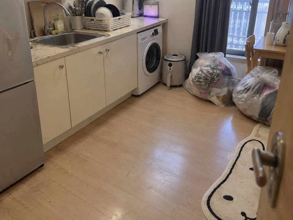 양천구 쓰레기집청소 주방 바닥 정리 과정