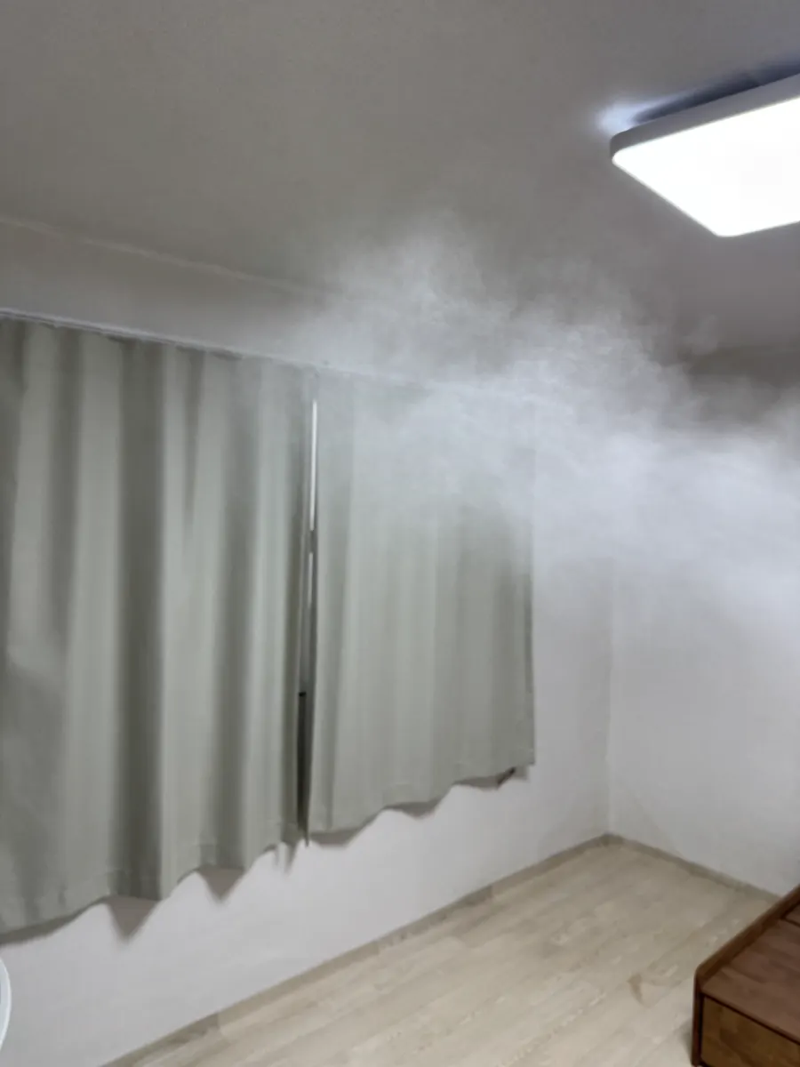 안산 원룸 방 소독 작업 모습