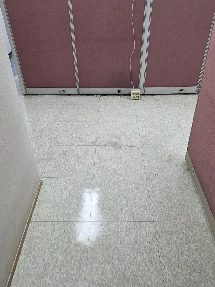 서울 강남구 사무실 바닥왁스코팅 · 작업 후